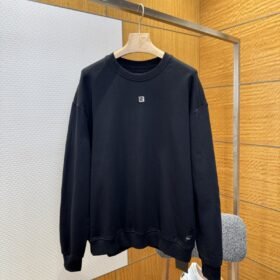 Fendi Logo Crewneck Sweatshirt
