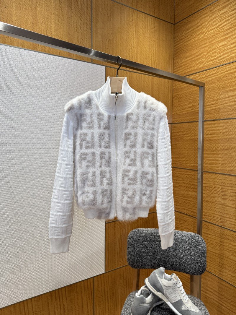 wsxc1762825395702_0.jpg Fendi Mink Knit New Coat - 图片 1