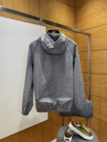 Miu Miu Woven Plaid Hooded Long-Sleeve Jacket - 图片 2