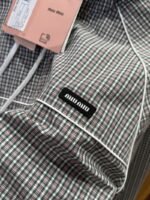 Miu Miu Woven Plaid Hooded Long-Sleeve Jacket - 图片 5