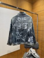 Balenciaga Graffiti-Printed Hand-Painted Washed Denim Jacket - 图片 2