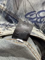 Balenciaga Graffiti-Printed Hand-Painted Washed Denim Jacket - 图片 9