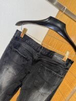 Balenciaga Distressed Ripped Jeans - 图片 7