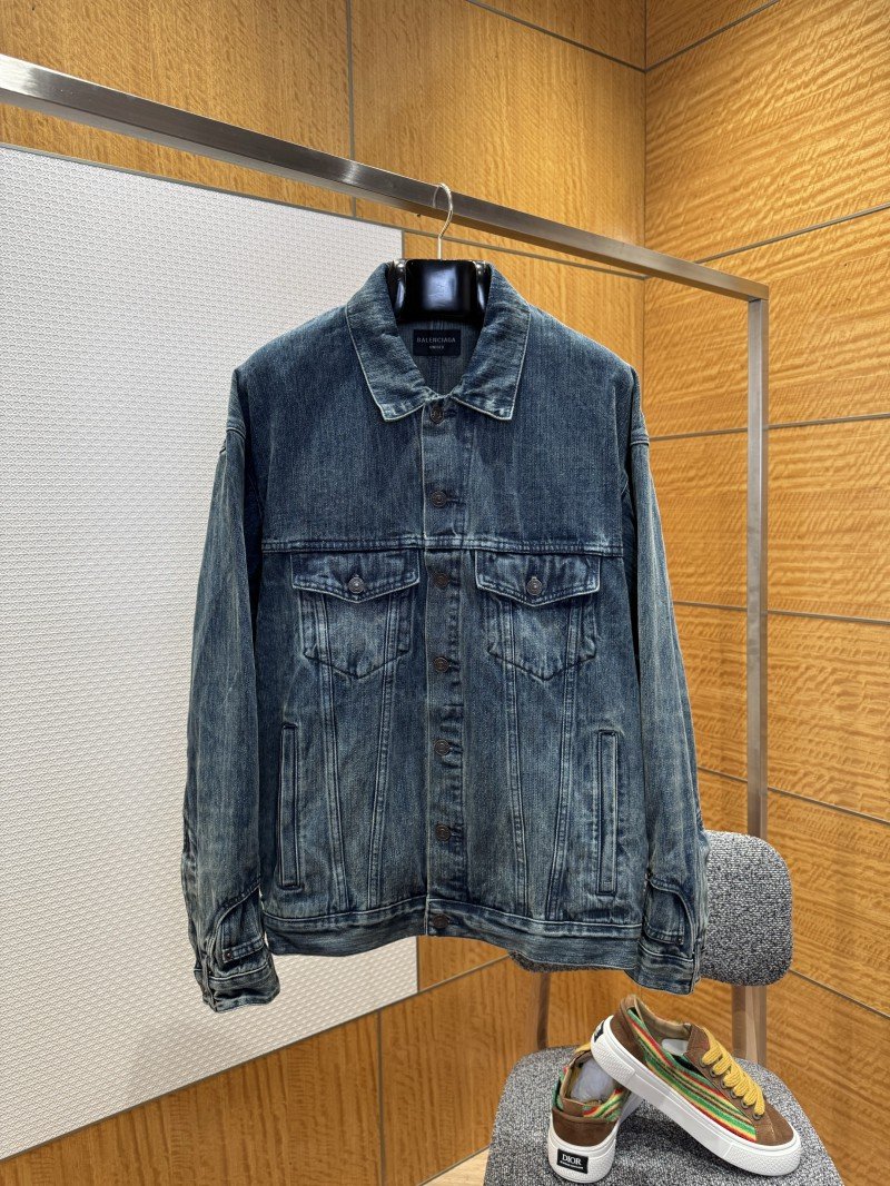 wsxc1763695453489_0.jpg Balenciaga Distressed Single-Breasted Pocket Lapel Denim Jacket - 图片 1