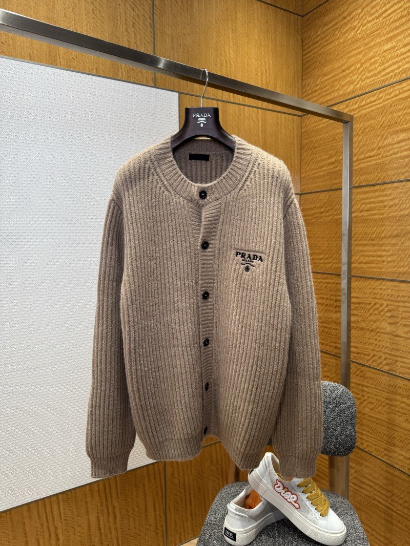 wsxc1764900090137_0.jpg Prada Micro Logo Embroidered Sweater - 图片 1