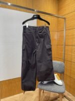 Prada Distressed Triangle Logo Pants - 图片 2