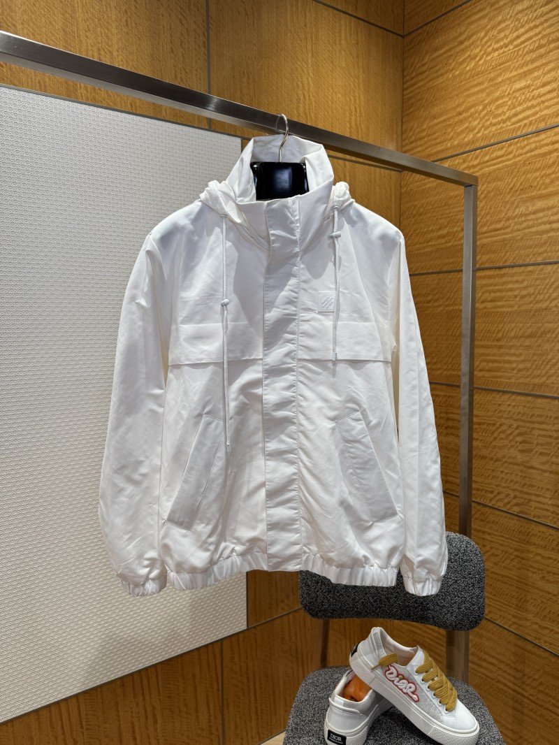 wsxc1765162372184_0.jpg LV Hooded Windbreaker Jacket Coat - 图片 1