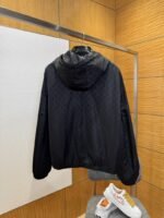 LV Logo All-Over Print Zipper Hooded Jacket 2 - 图片 2