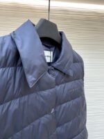 Miu Miu Solid Color Zipper Sleeveless Down Vest - 图片 8