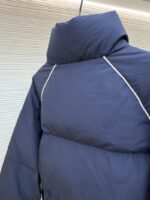 Miu Miu Micro-Label Patch Zipper Long-Sleeve Down Jacket - 图片 9