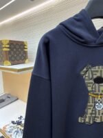 Fendi Puppy Embroidered Cotton Hooded Sweatshirt - 图片 4