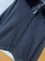Balenciaga Long-Sleeve Zip-Up Hoodie With Fur Collar - 图片 4
