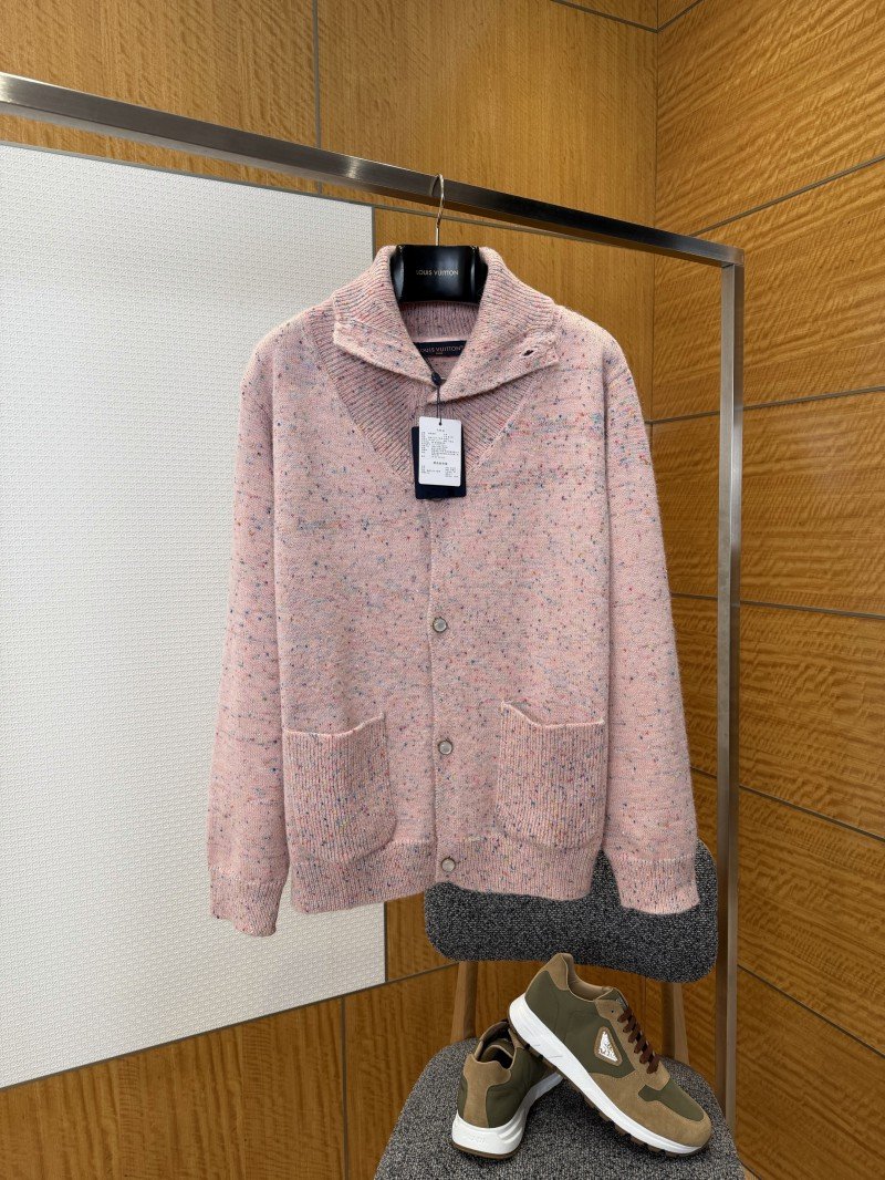 wsxc1767663699252_0.jpg LV Sakura Pink Mohair Knit Cardigan - 图片 1