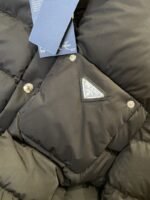 Prada Metal Triangle Logo Lapel Down Jacket 2 - 图片 7