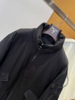 Prada Cuff Logo Zipper Pocket Down Jacket 2 - 图片 3