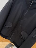 Prada Cuff Logo Zipper Pocket Down Jacket 2 - 图片 4