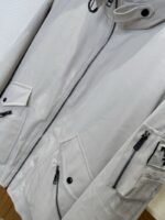 Prada Cuff Logo Zipper Pocket Down Jacket 3 - 图片 5