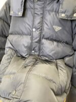 Prada Enameled Triangle Logo Stand Collar Hooded Down Jacket1 - 图片 7