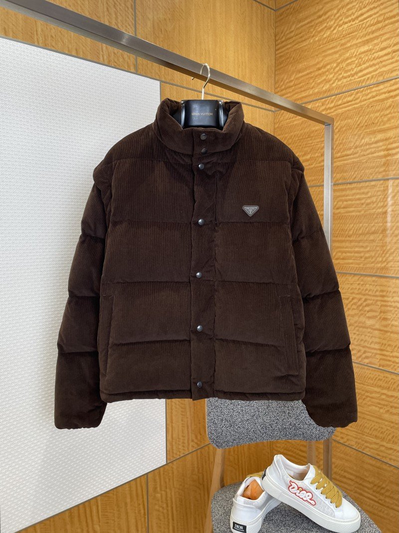 wsxc1767920796304_0.jpg Prada letter printed badge long sleeve down jacket 1 - 图片 1