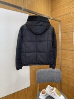 LV leather label color blocked hooded lightweight down jacket 2 - 图片 2