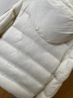 Prada contrasting patch hooded down jacket - 图片 8