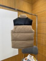 BOTTEGA VENETA Splicing genuine leather woven down vest 1 - 图片 2