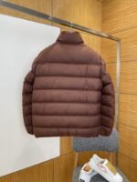 Gucci Embroidered Logo Stand Collar Down Jacket 3 - 图片 2