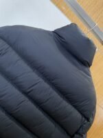 Gucci Embroidered Logo Stand Collar Down Jacket 4 - 图片 6