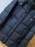Prada Enamel Triangle Logo Detachable Hood Down Jacket - 图片 4