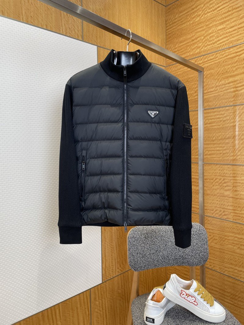 wsxc1768164576071_0.jpg Prada Sleeve Logo Knit Panel Stand Collar Down Jacket - 图片 1