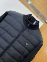 Prada Sleeve Logo Knit Panel Stand Collar Down Jacket - 图片 3