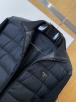 Prada Sleeve Logo Knit Panel Stand Collar Down Jacket - 图片 5