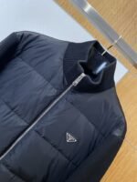 Prada Enamel Triangle Logo Letter Embroidered Down Jacket 1 - 图片 3
