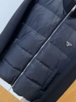 Prada Enamel Triangle Logo Letter Embroidered Down Jacket 1 - 图片 4