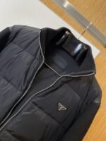 Prada Enamel Triangle Logo Letter Embroidered Down Jacket 1 - 图片 6