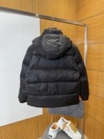 Prada Triangle Logo Stand Collar Hooded Down Jacket - 图片 2