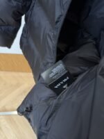 Prada Triangle Logo Stand Collar Hooded Down Jacket - 图片 8