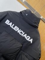 Balenciaga Workwear-Inspired Down Jacket - 图片 6