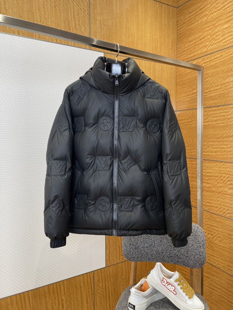 wsxc1769651468554_0.jpg LV Embossed Print Hooded Down Jacket 1 - 图片 1