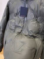 LV Embossed Print Hooded Down Jacket 2 - 图片 7