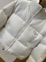 Prada Stand Collar Short Down Jacket 1 - 图片 4