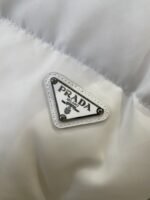 Prada Stand Collar Short Down Jacket 1 - 图片 5