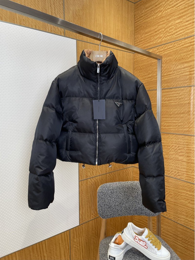 wsxc1769653316987_0.jpg Prada Stand Collar Short Down Jacket 2 - 图片 1