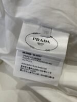 Prada Hooded Mid-Length Quilted Down Jacket 2 - 图片 9