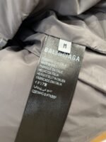 Balenciaga Embroidered Stand Collar Down Jacket 1 - 图片 9