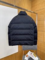 Prada Enameled Triangle Logo Stand Collar Down Jacket - 图片 2