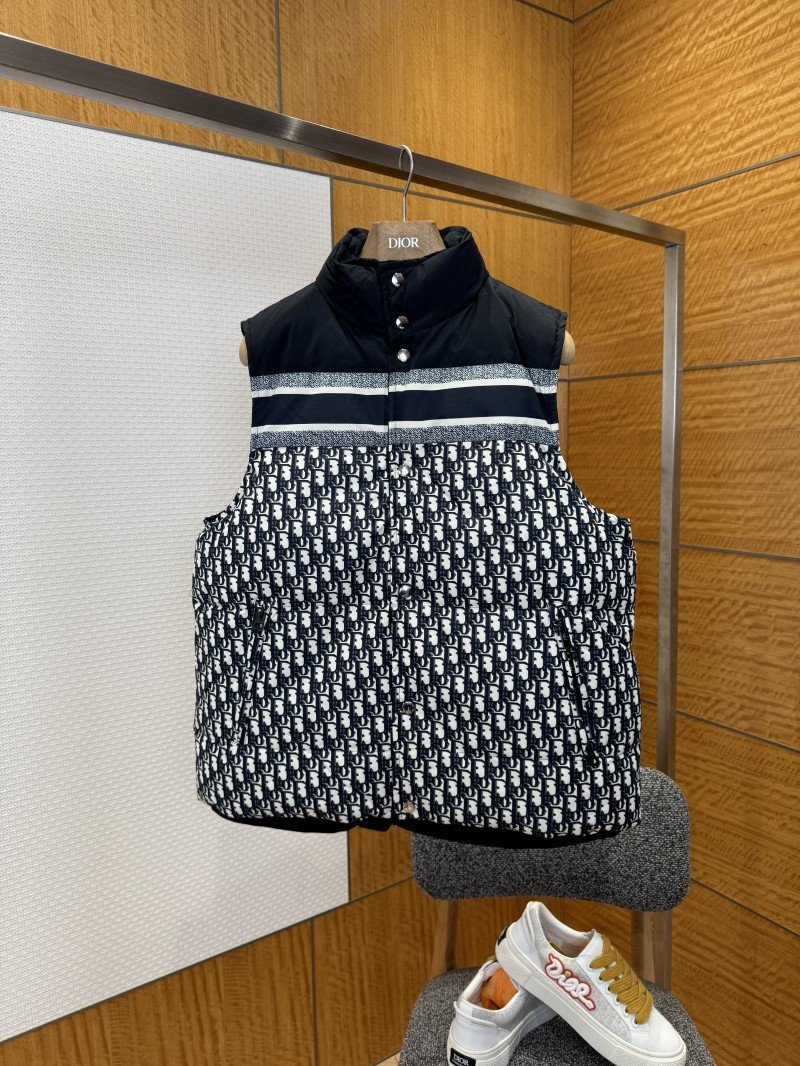 wsxc1769737534951_0.jpg Dior Double-Faced Jacquard Stand Collar Down Vest - 图片 1