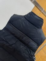 Dior Double-Faced Jacquard Stand Collar Down Vest - 图片 9