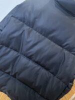 Prada Enameled Triangle Logo Stand Collar Down Jacket - 图片 7
