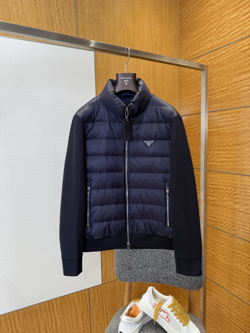 wsxc1769826878991_0.jpg Prada Metal Triangle Patchwork Down Jacket 3 - 图片 1
